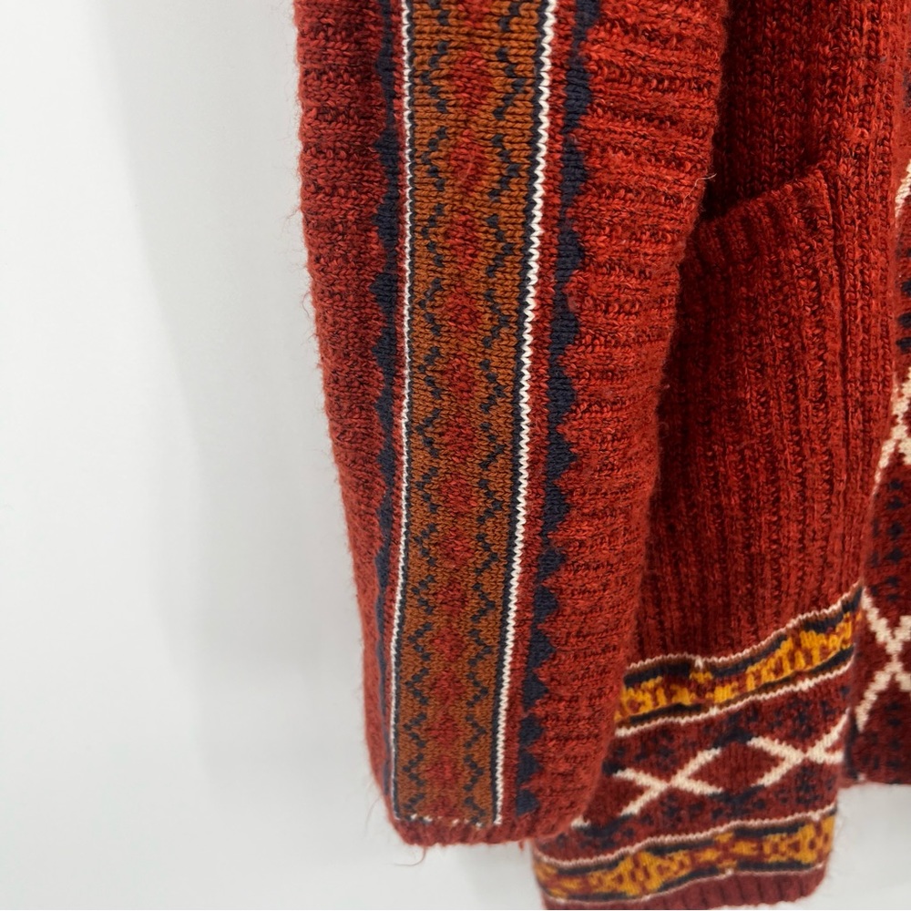 Rust Patterned Women's Sweater - Picture 2 of 12